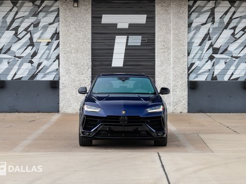 Used 2024 Lamborghini Urus S AWD/4WD image 4
