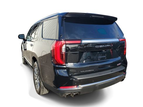 Used 2025 GMC Yukon Denali w/ Sun & Power Step Package AWD/4WD image 3