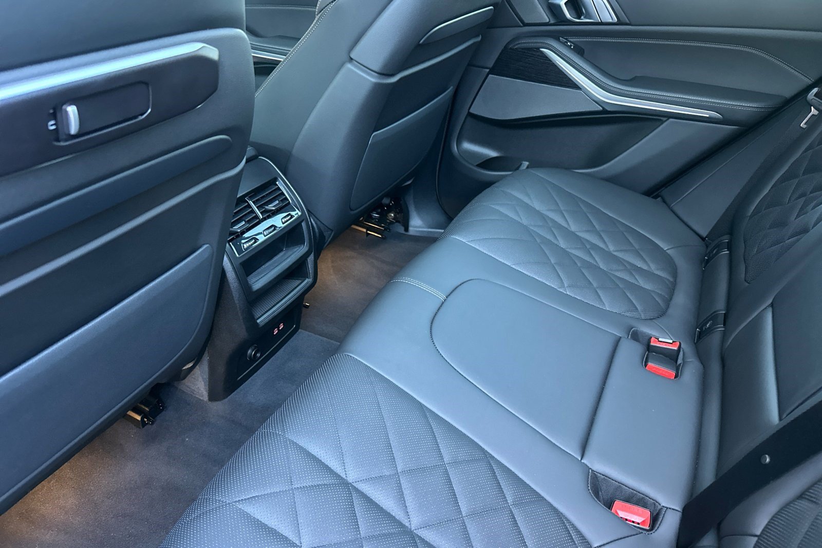 Used 2026 BMW X5 M60i AWD/4WD image 15