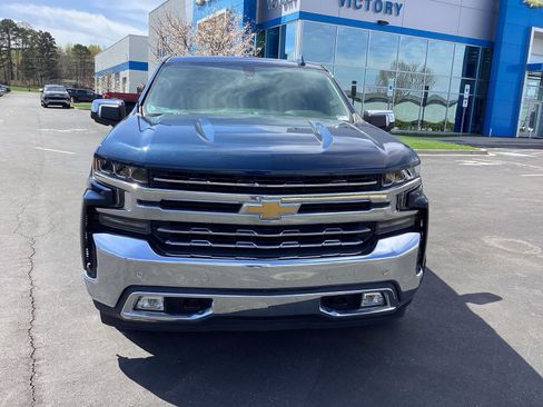 Used 2022 Chevrolet Silverado 1500 LTZ w/ LTZ Convenience Package II AWD/4WD image 4