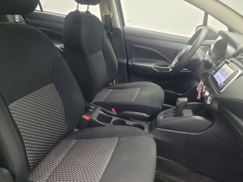 Used 2024 Nissan Versa S w/ Trunk Package FWD image 21
