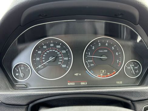 Used 2017 BMW 330i Gran Turismo xDrive image 13