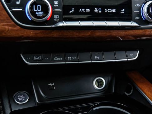 Used 2022 Audi A5 2.0T Premium Plus w/ Premium Plus AWD/4WD image 32