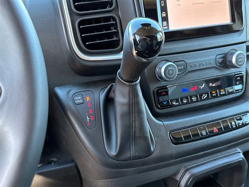 New 2026 RAM ProMaster 2500 w/ Quick Order Package 22G SLT image 26