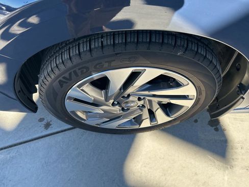 Certified 2025 Subaru Legacy Limited w/ Popular Package #2 image 4