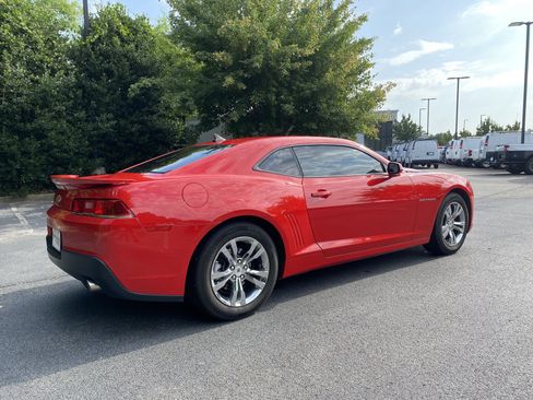Used 2015 Chevrolet Camaro LS RWD image 9