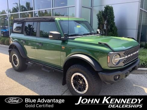 Certified 2022 Ford Bronco Badlands AWD/4WD image 1