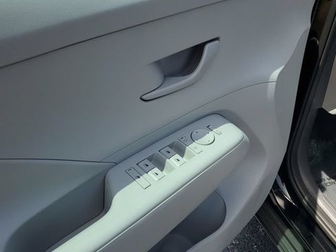 Certified 2024 Hyundai Kona SEL FWD image 10
