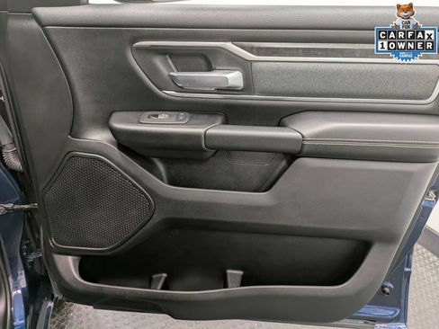 Used 2023 RAM 1500 Big Horn AWD/4WD image 29