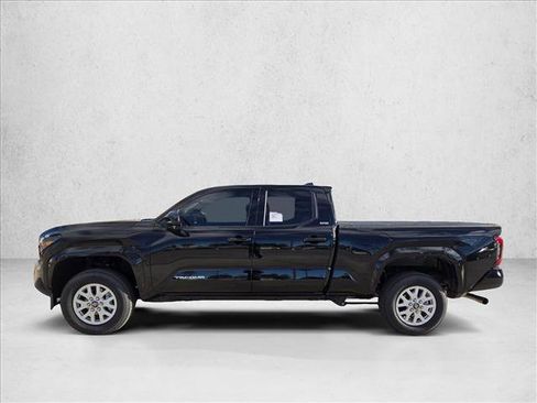 New 2025 Toyota Tacoma SR5 image 5