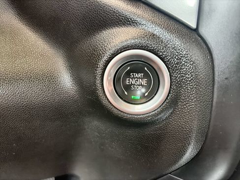 Certified 2022 Chevrolet Silverado 1500 RST AWD/4WD image 17