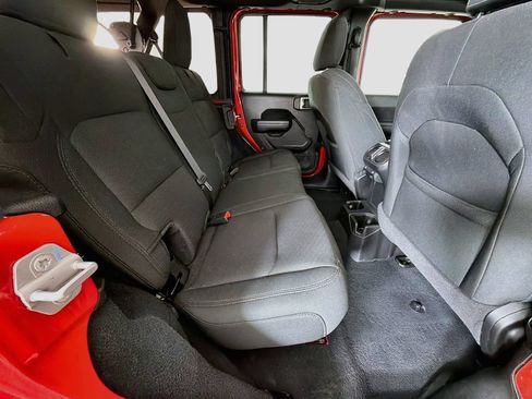 Used 2022 Jeep Wrangler Unlimited Sport w/ Technology Group AWD/4WD image 24
