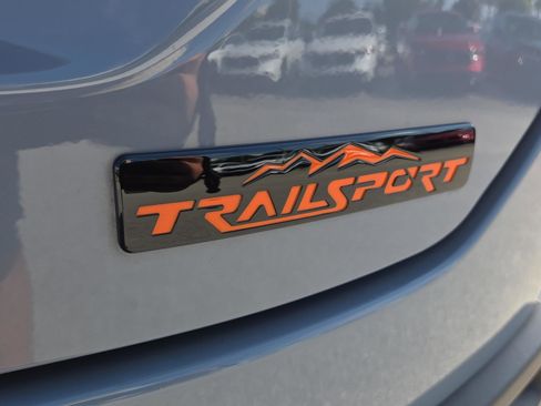 Used 2024 Honda Pilot TrailSport image 39