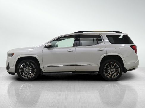 Used 2023 GMC Acadia Denali w/ Denali Technology Package image 2