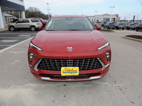 New 2026 Buick Envision Avenir image 2