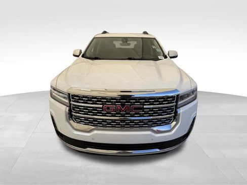 Used 2021 GMC Acadia Denali w/ Denali Technology Package FWD image 8