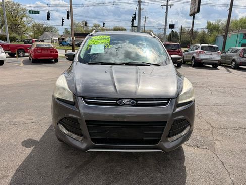 Used 2015 Ford Escape Titanium image 3