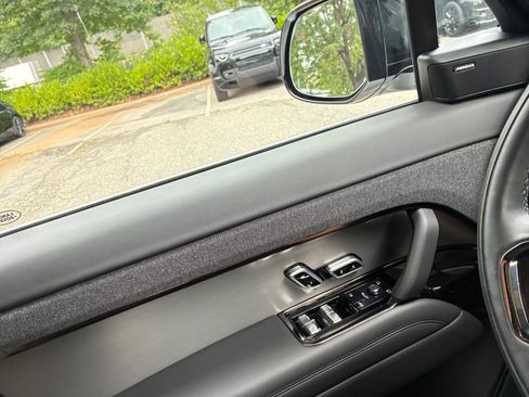 Certified 2025 Land Rover Range Rover Sport Dynamic SE AWD/4WD image 32