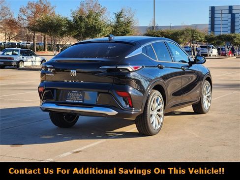 New 2026 Buick Envista Avenir image 3