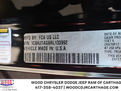Used 2024 Jeep Gladiator Sport AWD/4WD image 14