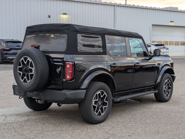 Used 2023 Ford Bronco Outer Banks AWD/4WD image 5