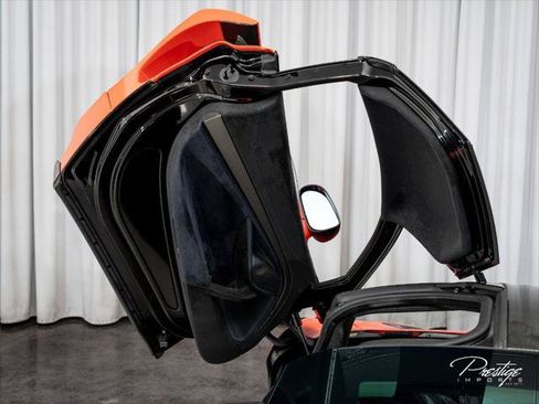 Used 2021 McLaren 765LT RWD image 44