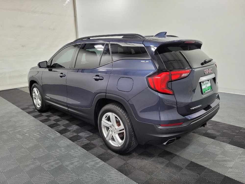 Used 2018 GMC Terrain SLE w/ Driver Convenience Package AWD/4WD image 3