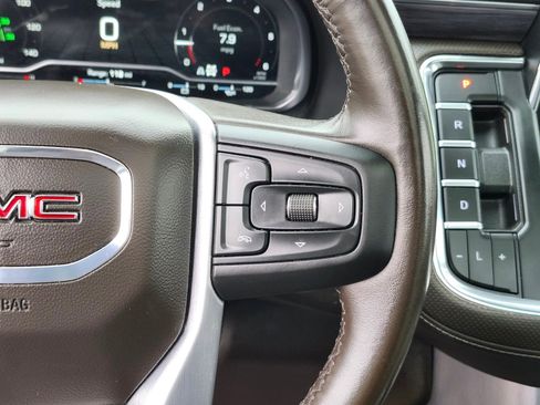 Used 2023 GMC Yukon SLT image 29