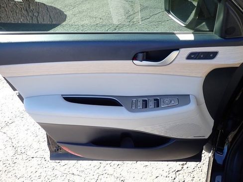 Used 2023 Hyundai Palisade Limited image 21