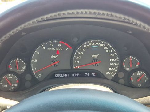 Used 2003 Chevrolet Corvette Coupe w/ Preferred Equipment Group RWD image 9