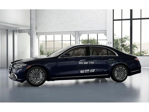 Certified 2023 Mercedes-Benz S 500 4MATIC image 36