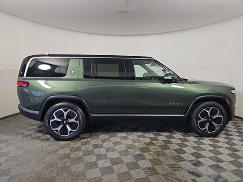 Used 2024 Rivian R1S Adventure AWD/4WD image 6