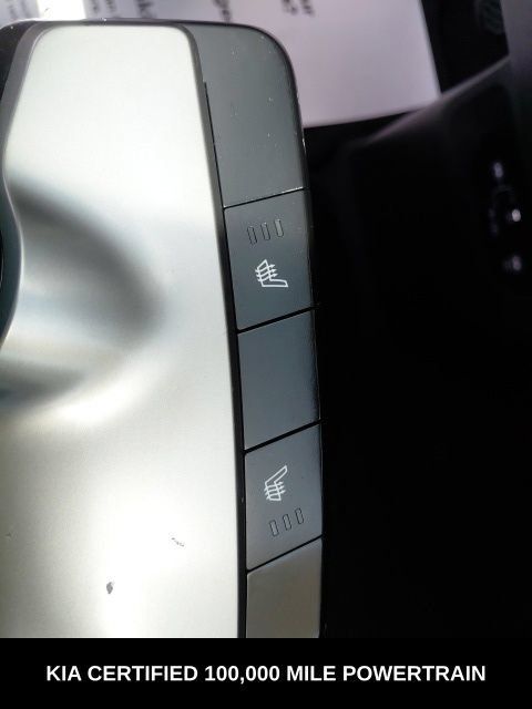Certified 2025 Kia EV6 Light RWD image 15