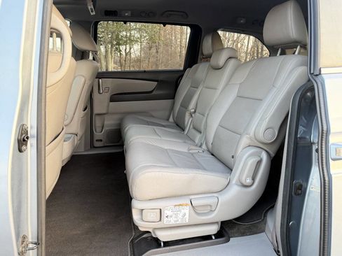 Used 2012 Honda Odyssey EX-L image 14