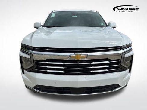 New 2025 Chevrolet Suburban LT w/ Comfort Package image 5