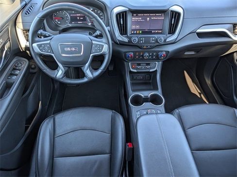 Used 2023 GMC Terrain SLT image 6