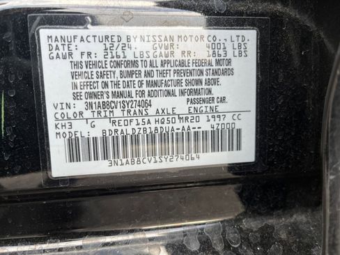 Used 2025 Nissan Sentra SV image 27