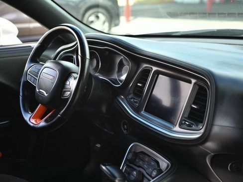 Used 2021 Dodge Challenger GT w/ Plus Package image 14