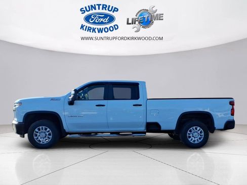 Used 2023 Chevrolet Silverado 3500 W/T w/ Gooseneck/5TH Wheel Package image 16