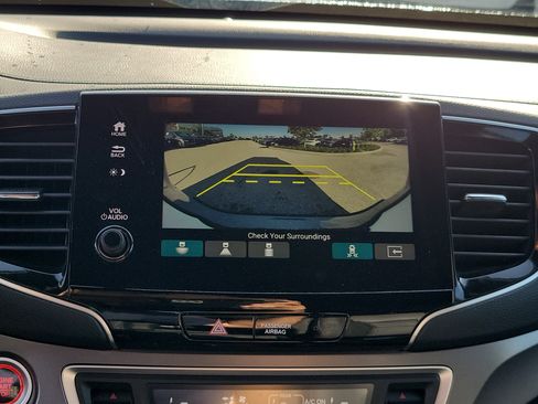 Used 2023 Honda Passport EX-L image 29