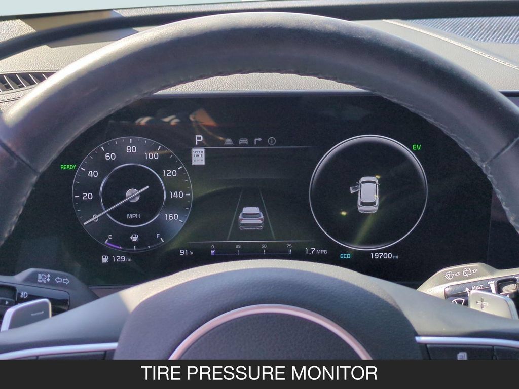 Used 2025 Kia Sportage SX Prestige AWD/4WD image 19