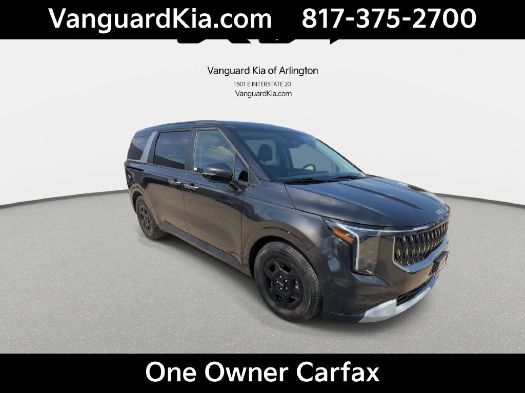 Certified 2026 Kia Carnival FWD image 2