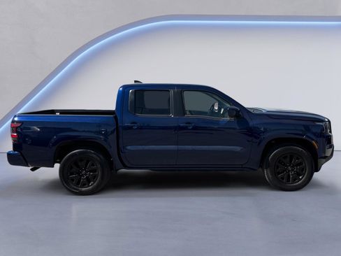 Used 2023 Nissan Frontier SV image 24