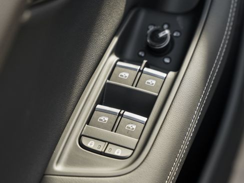 New 2026 Audi Q8 Premium Plus image 24