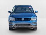 Used 2020 Volkswagen Tiguan SE w/ Panoramic Sunroof Package image 2