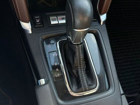 Used 2018 Subaru Forester 2.5i Touring w/ Popular Package #3B image 30