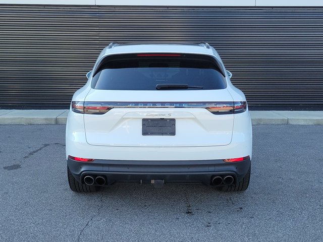 Certified 2023 Porsche Cayenne S AWD/4WD image 10