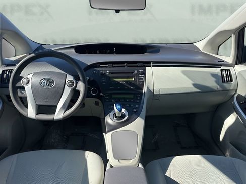 Used 2011 Toyota Prius Two image 11