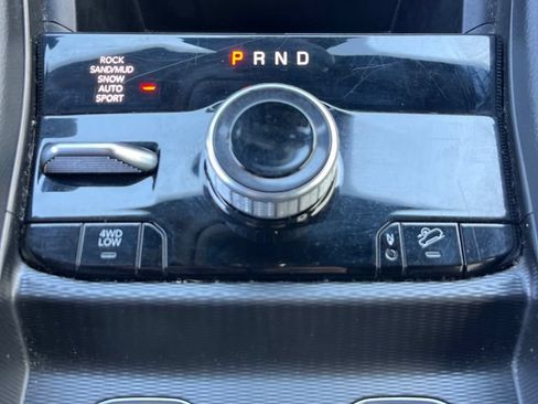 Used 2024 Jeep Grand Cherokee Limited 4xe AWD/4WD image 19