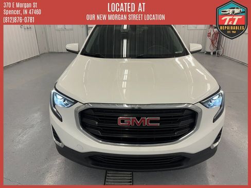 Used 2018 GMC Terrain SLE w/ Driver Convenience Package FWD image 9